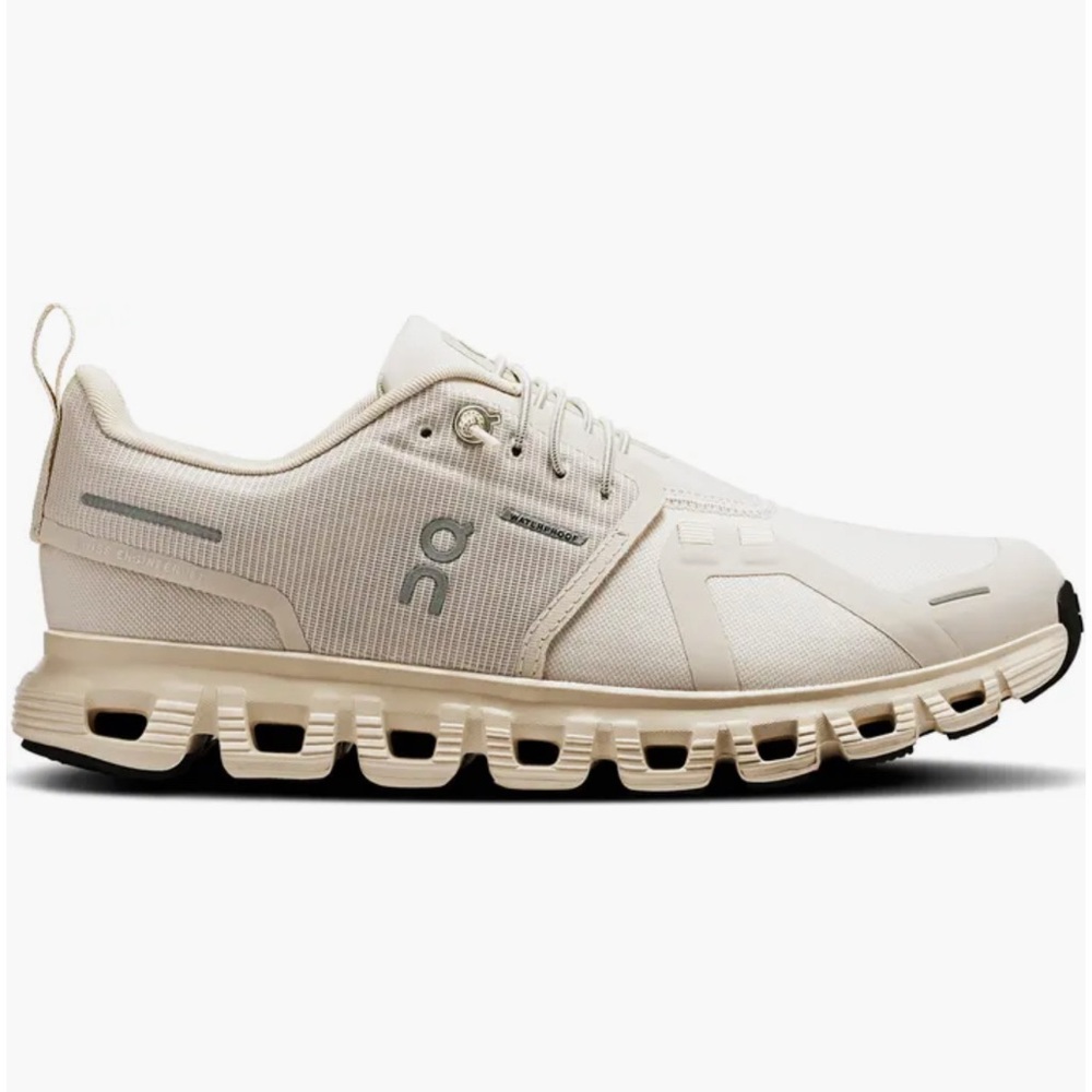 ON Clouds | Women’s Cloud 6 Waterproof Sneaker size 7.5 - Picture 2 of 10